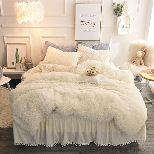 4/6 Pcs Luxury Plush Shaggy Duvet Cover Set. Quilted Pompoms. Bedskirt and Pillow Shams