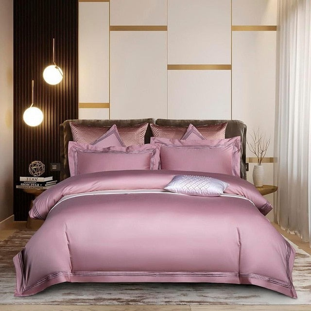 Premium Soft Egyptian Cotton Bedding Set. Embroidered Duvet Cover Set Queen/King size 4Pcs